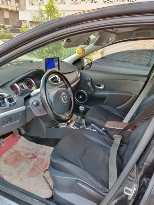 Renault Clio 3 2010 Exception