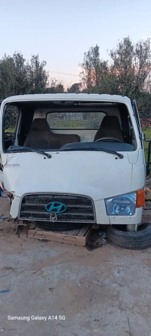 Cabine Hyundai HD65 2012