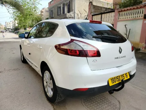 Renault Megane 3 2015 Bose