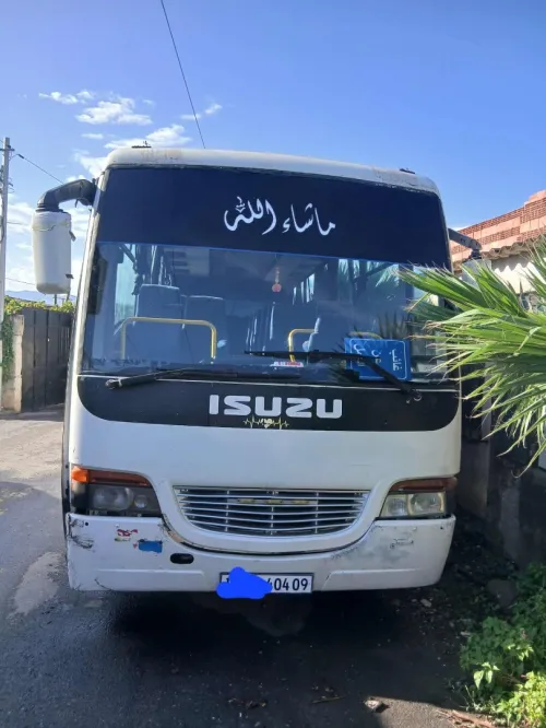 Isuzu turquoise 2004