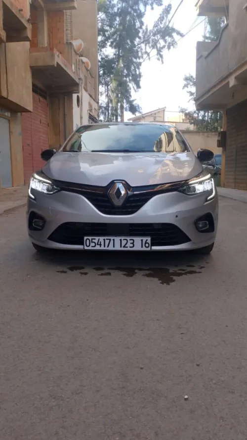 Renault Clio 5  2023 Evolution