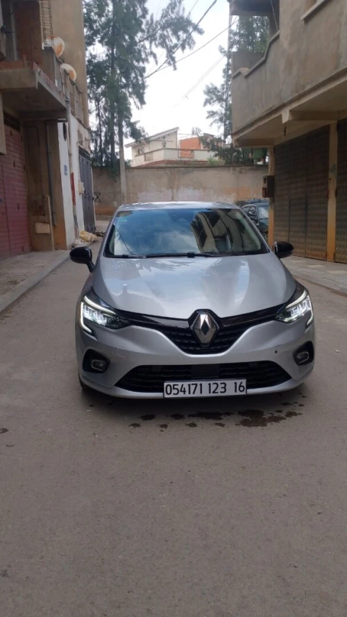 Renault Clio 5  2023 Evolution