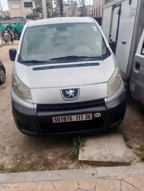 Peugeot Expert 2011 V.U Court