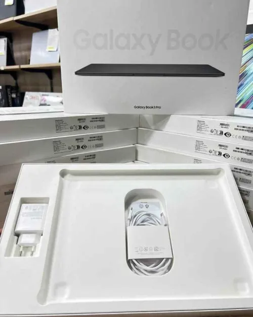 Samsung Galaxy Book3 Pro 14" OLED