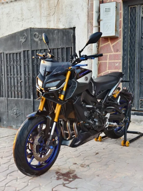 YAMAHA MT09 2021