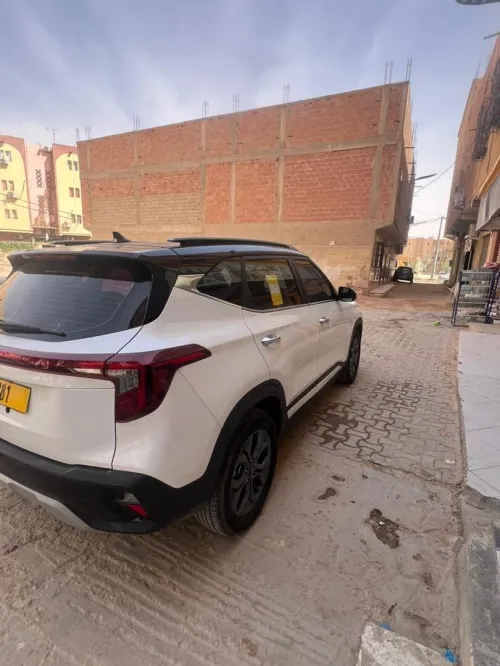 Kia Seltos 2025 Luxury