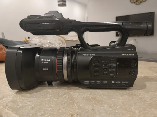 Panasonic AG-AC90 