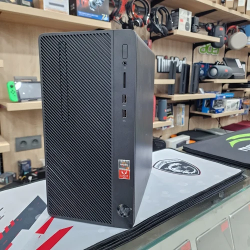 HP Desktop Pro MT Ryzen 3 Pro 2200G 4G 500 HDD AMD Vega 8