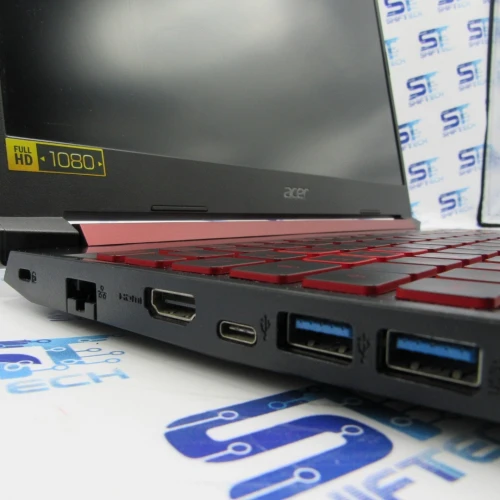 Acer Nitro 5 i5 8Th 8G 512 SSD GTX 1050 3G