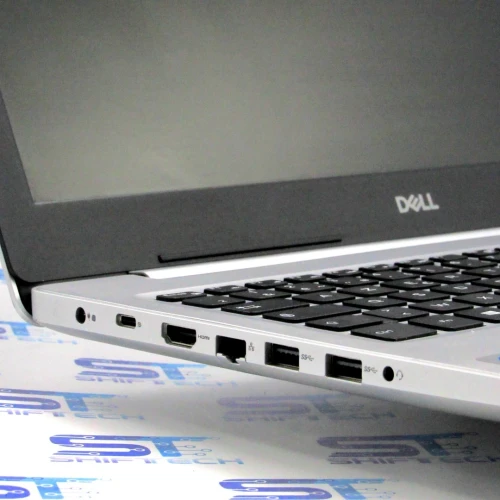 Dell Inspiron 5570 i7 8550U 16G 512 SSD Radeon 530 2G 15.6" Full HD