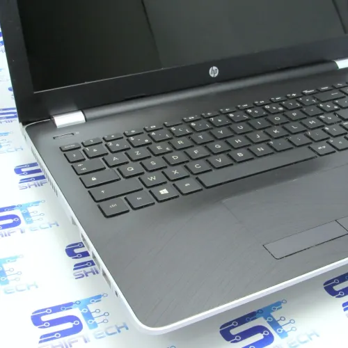 HP Laptop 15 i5 7200U 8G 128 SSD + 1T HDD AMD 15.6" AMD 2G