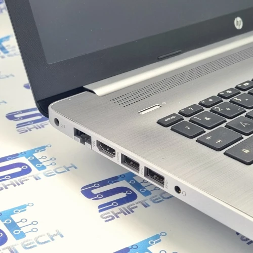 HP Laptop 470 G7 i5 10210U 16G 256 SSD AMD R7 2G 17.3" FHD