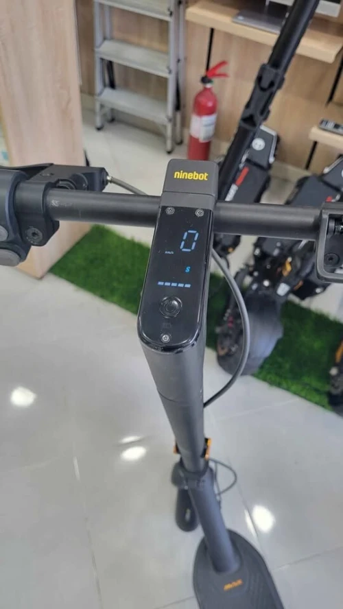 Scooter Trottinette Segway Ninebot G2 MAX