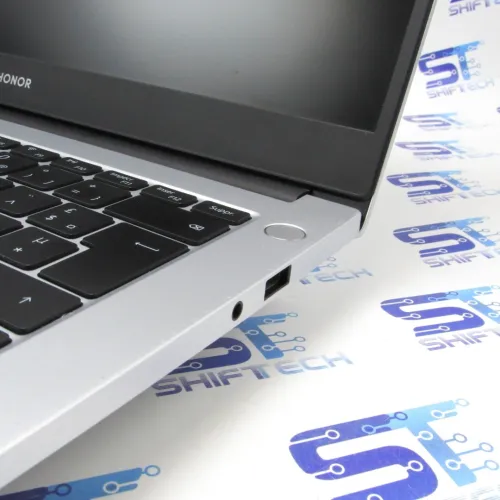 Honor MagicBook 14 Ryzen 5 3500U 8G 256 SSD 14" FHD Vega 8 2G