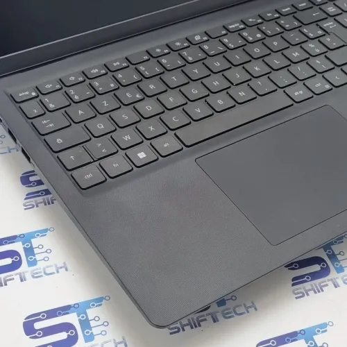 Dell Vostro 3520 i5 1235U 16G 256 SSD 15.6" Full HD