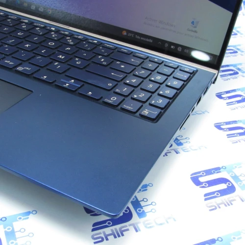Asus ZenBook UX534F i7 10510U 16G 512 SSD 15.6" 4K