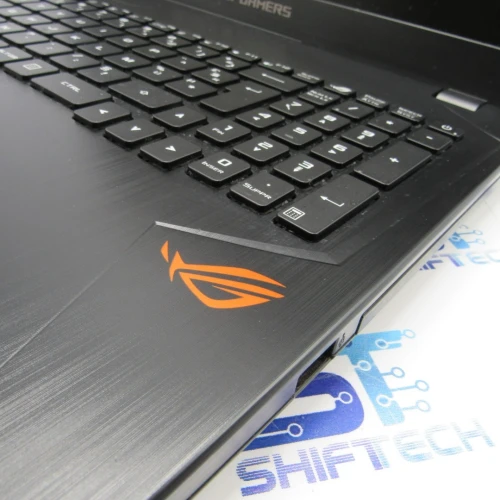Asus Rog Strix G553VD 15.6" i7 7Th 8G 128+1T GTX 1050 2G Full HD