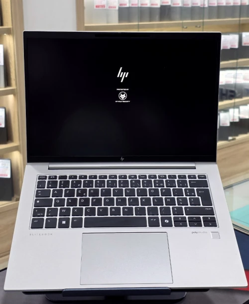 HP EliteBook 845 G11 RYZEN 5 PRO 8540U 16G 512 SSD 14" WUXGA