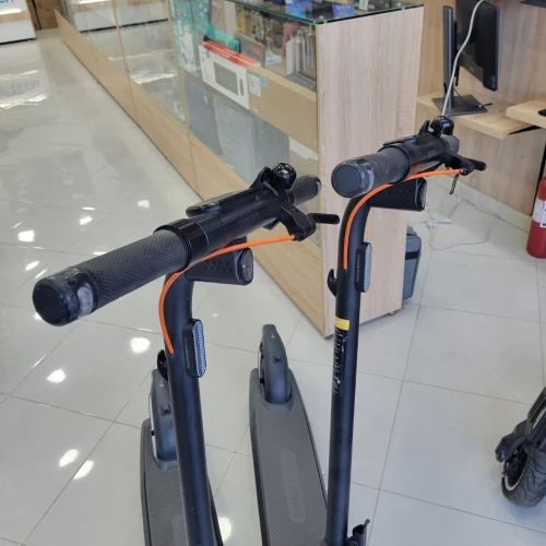 Trottinette Scooter Ninebote E2 Pro