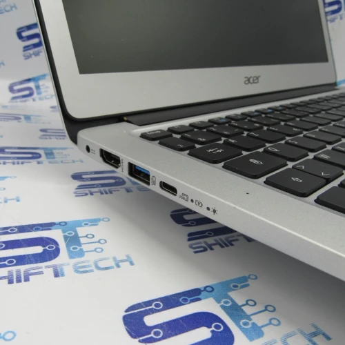 Acer Swift 3 14" i3 6Th 4G 128 SSD Full HD 