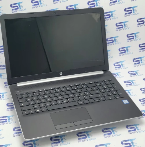 HP Laptop 15 i3 7020U 8G 256 SSD 15.6" HD