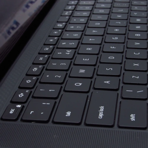Dell XPS 15 9510 i9 11900H 32G 1T SSD RTX 3050Ti 15.6" 4K Tactile