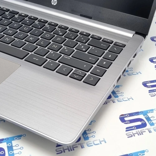 HP 245 G8 AMD Athlon Sliver 3050U 4G 128 SSD AMD Graphics 2G 15.6"