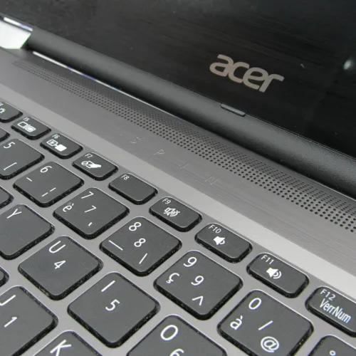 Acer Spin 3 i5 8250U 8G 256 SSD 14" Full HD Tactile X360 Avec Stylet