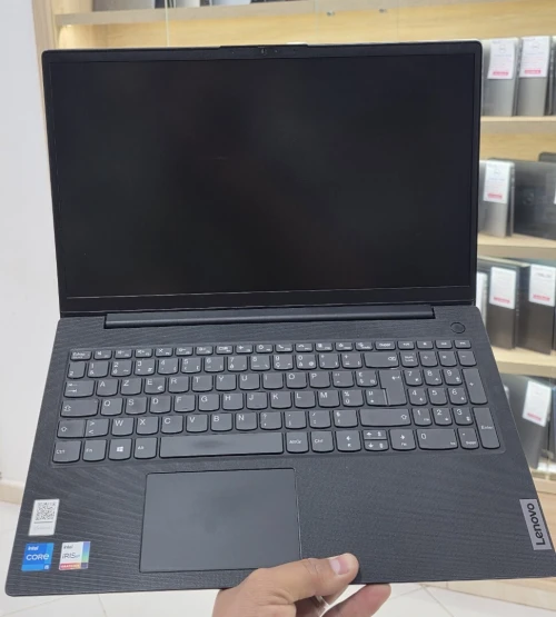 Lenovo V15 G2 i5 1135G7 8G 256 SSD 15.6" FHD