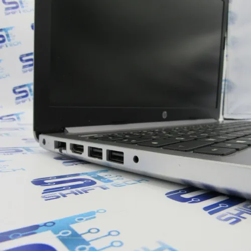 HP Laptop 15 15.6" i3 10Th Génération 4G 256SSD