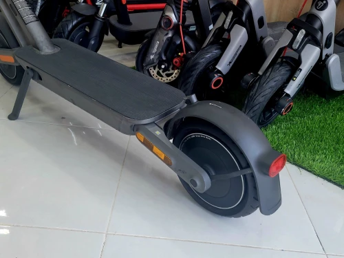 Trottinette Xiaomi 4 Ultra