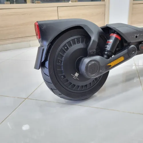 Trottinette segway max g3