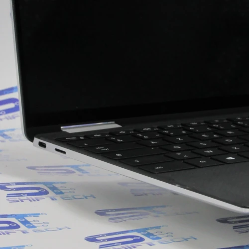 Dell XPS 7390 2IN1 i7 1065G7 16G 512 SSD 13.3" X360 4K Tactile
