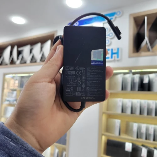 Chargeur Surface 127W Original