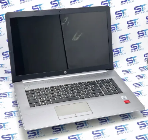 HP Laptop 17 i5 10210U 16G 256 SSD 15.6" FHD AMD Radeon 2G 