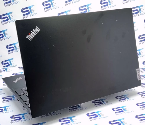 Lenovo ThinkPad E15 Gen 2 i5 1135G7 16G 256 SSD 15.6" Full HD