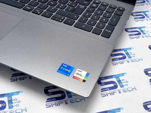 Dell Vostro 16 5630 i5 1340P 16G 512SSD 16" Full HD+