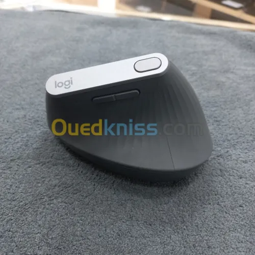 Souris Logitech MX Vertical