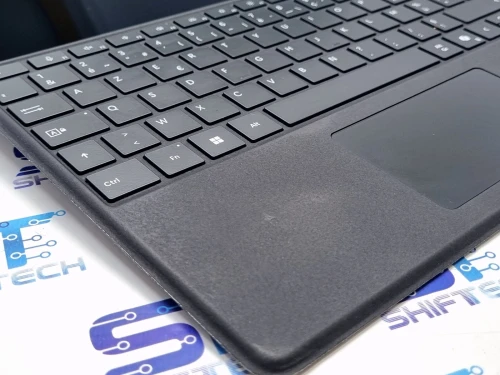 Surface Pro 10 for Business Ultra 5 135U 16G 256 SSD 13" + Slim Pen