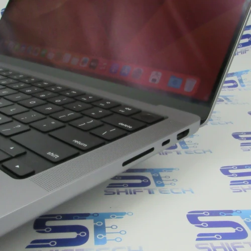 Apple MacBook Pro 2021 M1 Pro 14" 16G 512 Cycle 35 MDM