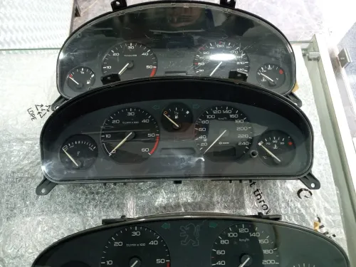 COMPTEURS VITESSE PEUGEOT 406