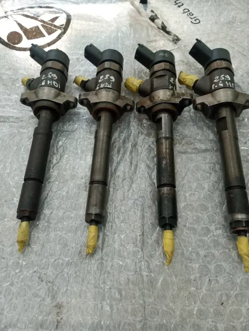 LES INJECTEUR BOSCH PEUGEOT CITROEN 1-6 HDI 