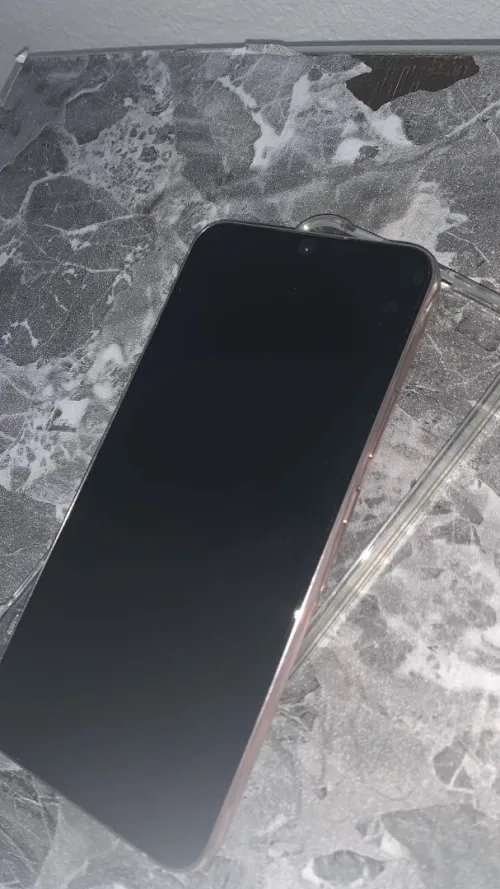Samsung Galaxy s22 plus