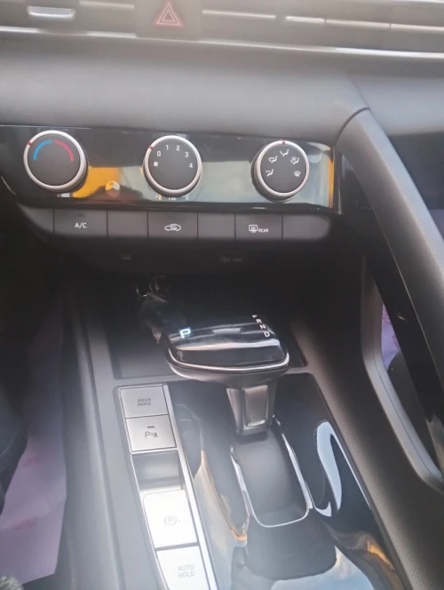Hyundai Elantra 2026 GLX