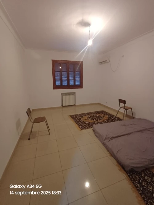 Location Appartement Niveau de villa F6 Alger Birkhadem