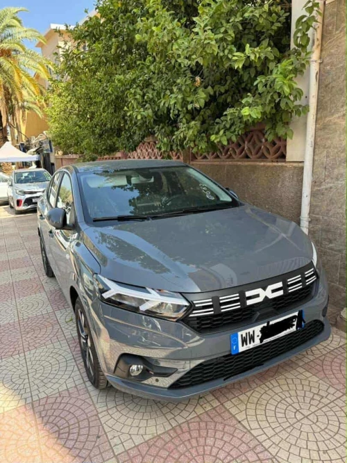 Dacia Logane 2025 Extrême