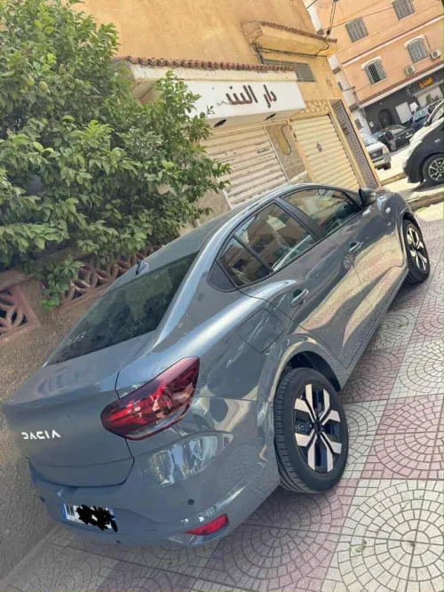 Dacia Logane 2025 Extrême