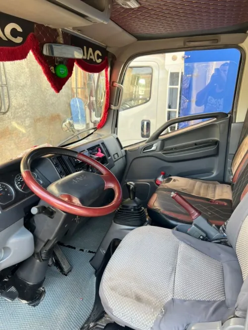 JAC 1040S 2016