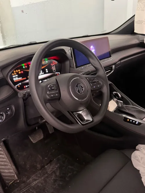 MG MG5 2026 MG5 Luxury Edition
