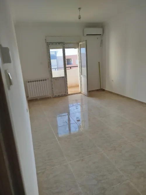 Location Appartement F4 Alger Mahelma
